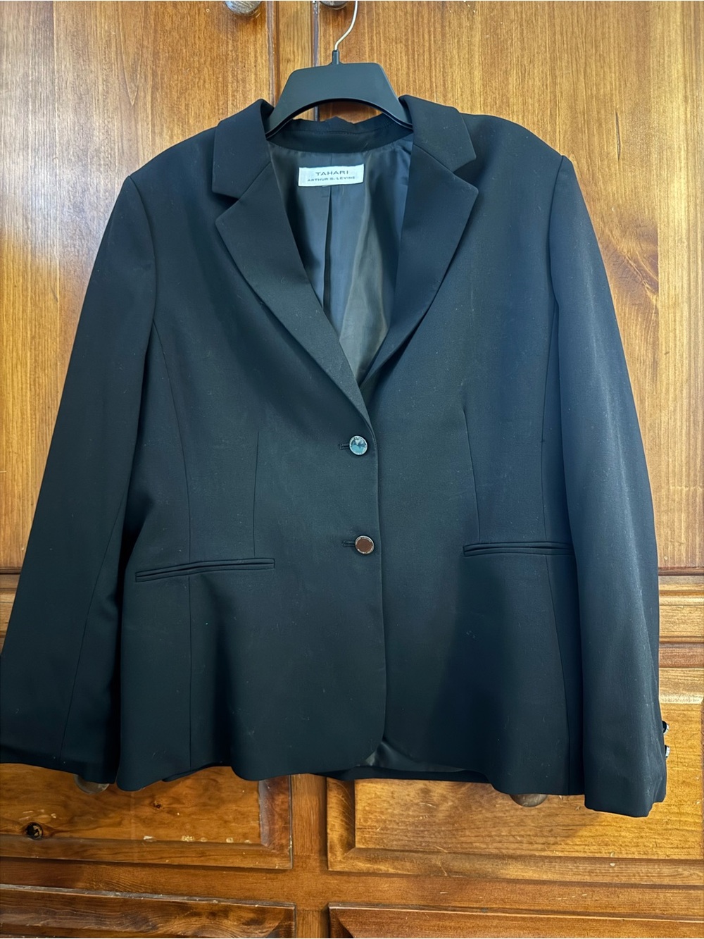 Tahari Black Women's Two-Button Tailored Blazer